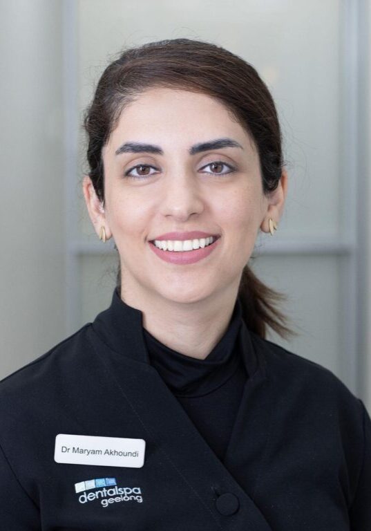 Dr Maryam Akhoundi